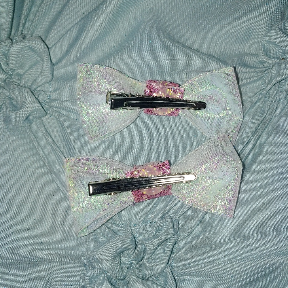 Handmade Mini bows - Picture 2 of 2